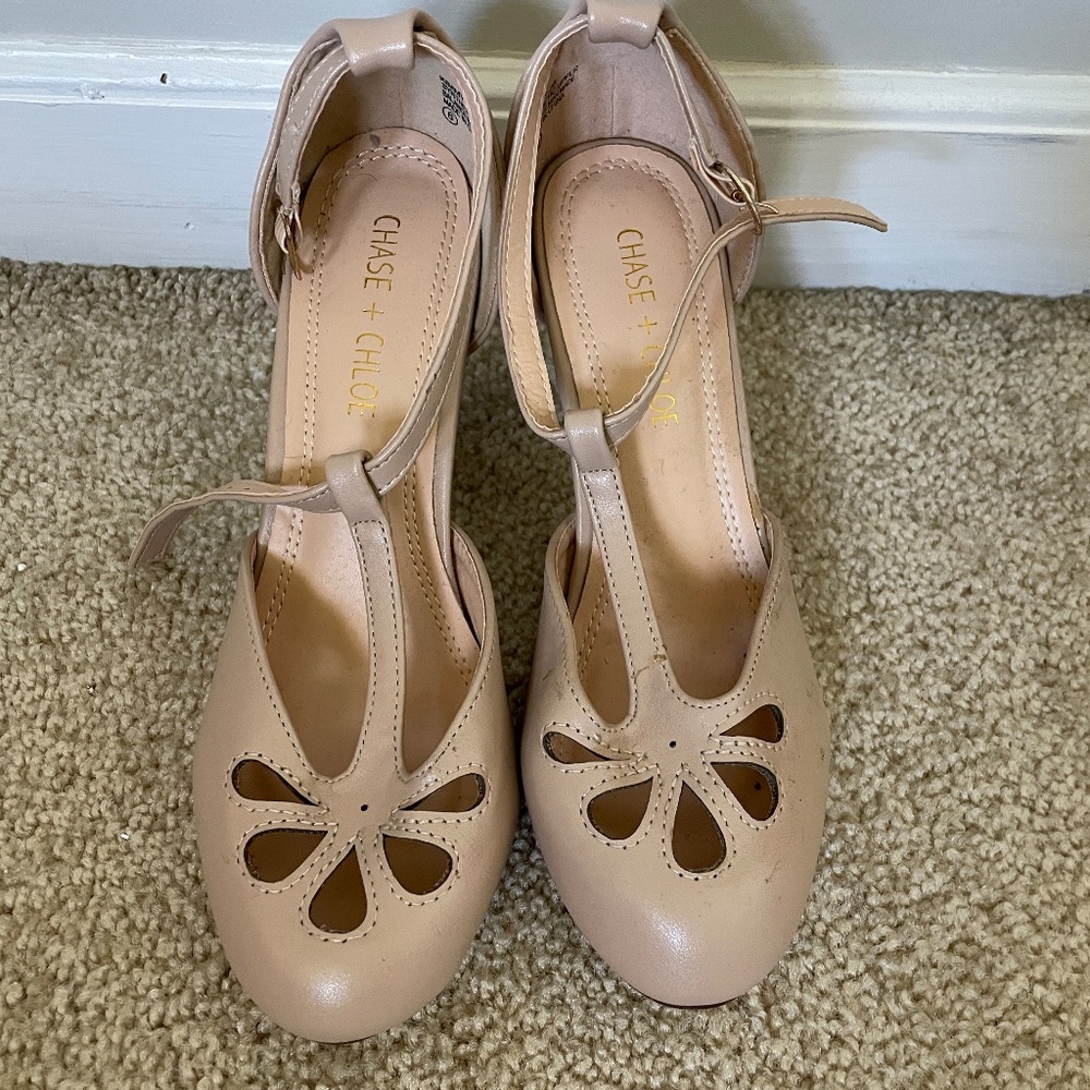 Teardrop Pumps